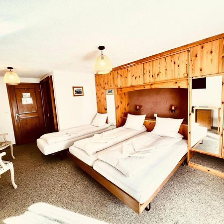 Hotel Old Jnn Клостерс Екстер'єр фото