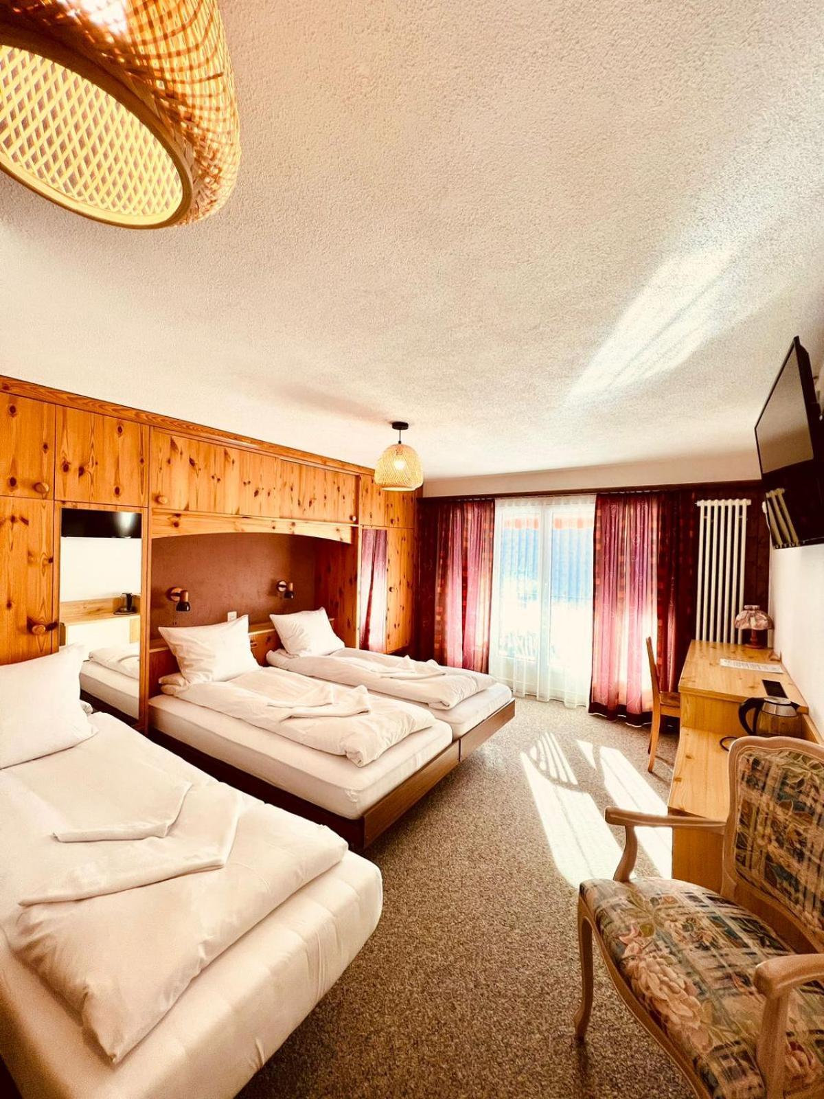 Hotel Old Jnn Клостерс Екстер'єр фото